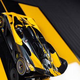 Obraz s modelem Bugatti Bolide W16 8.0 2020 (50x40 cm)