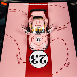 Obraz s modelem Porsche 911 RWB Bodykit #23 Ping Pig 2020 (50x40 cm)