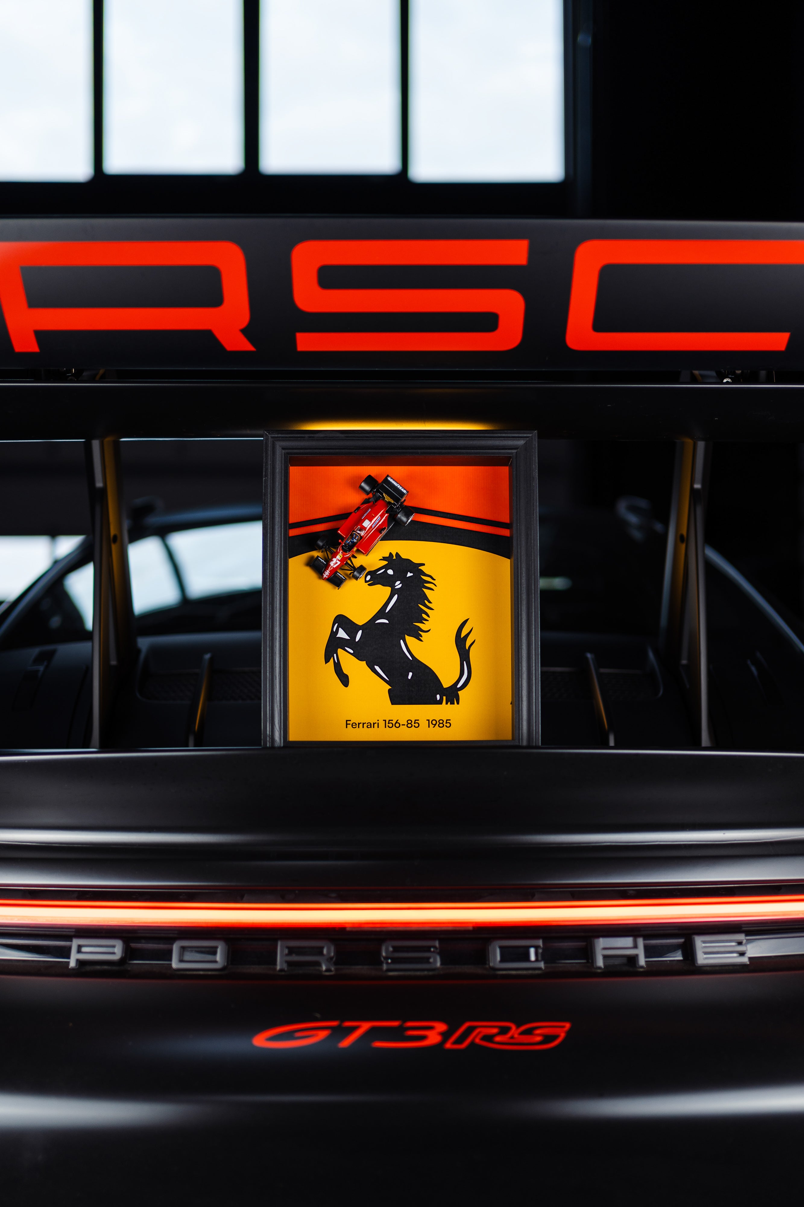 Obraz s modelem 156-85 1985