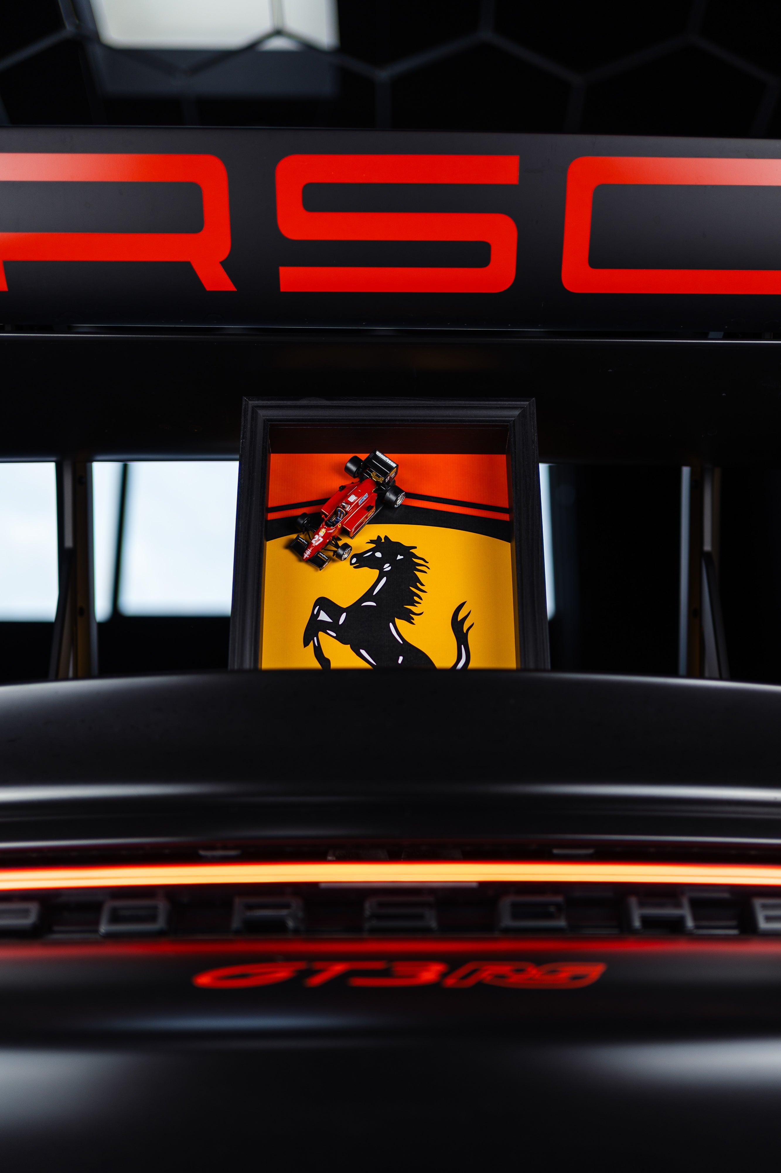 Obraz s modelem 156-85 1985