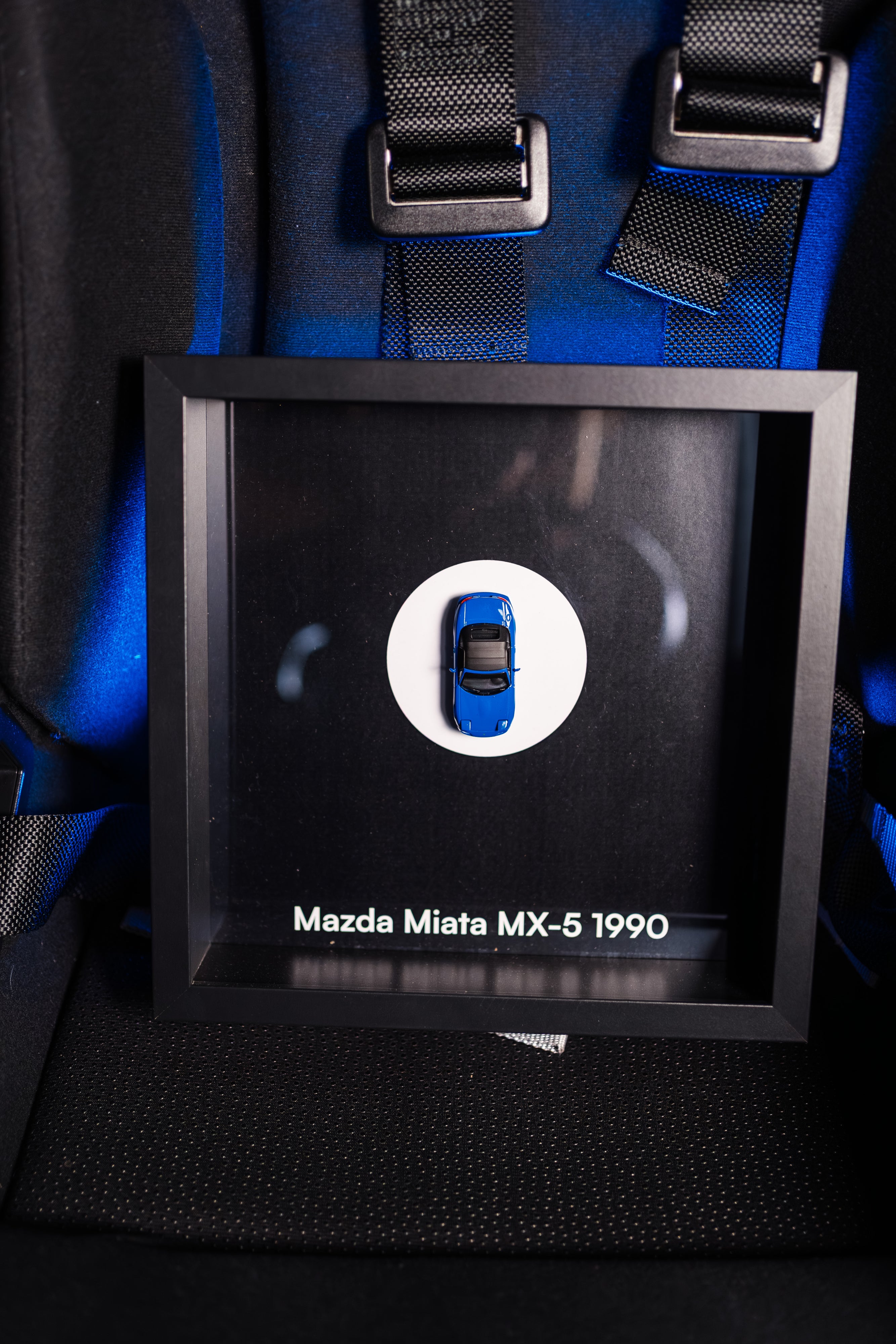 Obraz s modelem Mazda Miata MX-5 1990 (25x25 cm)