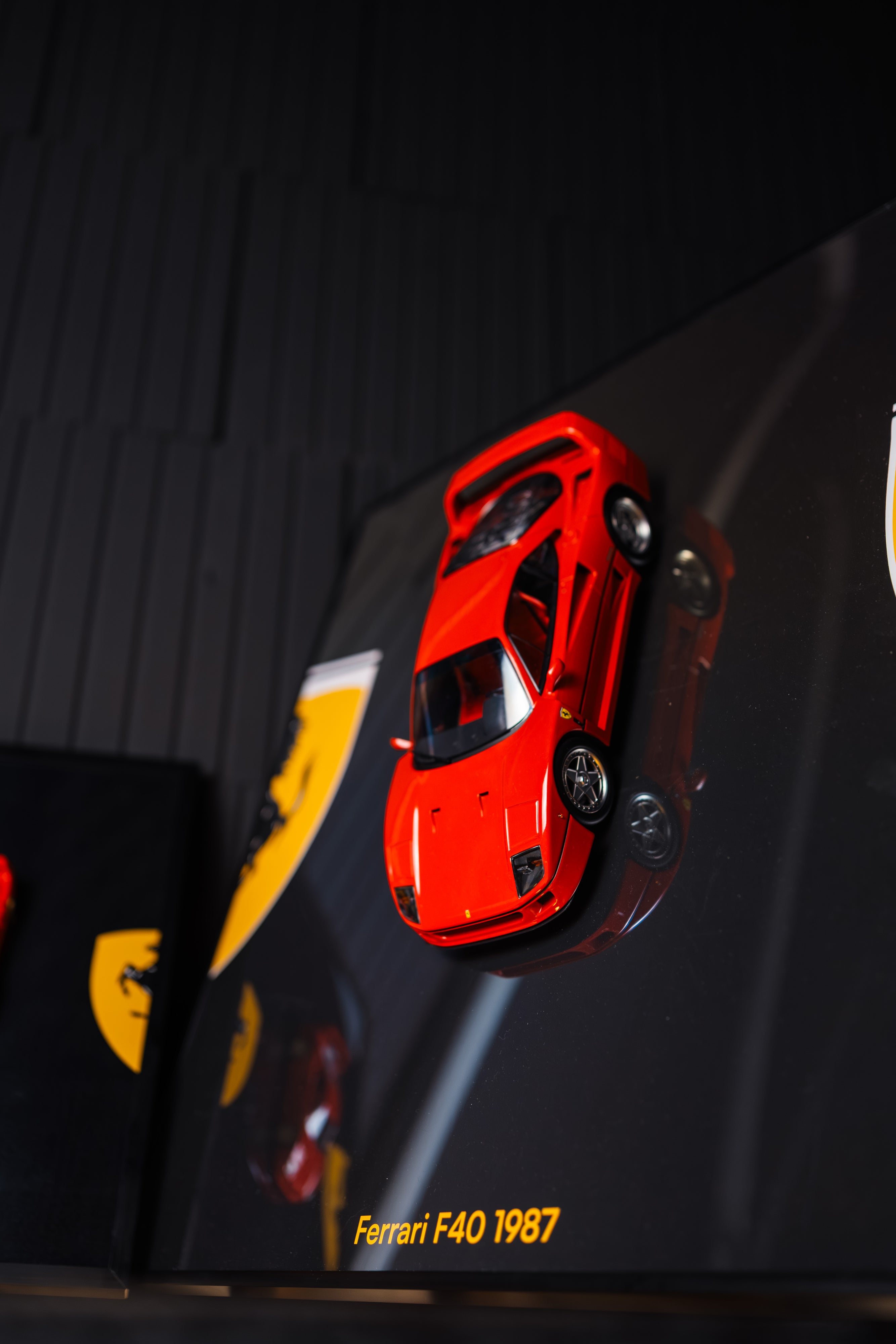 Obraz s modelem Ferrari F40 (21x30 cm)