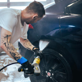 Ruční mytí a detailní čištění auta - Plzeň