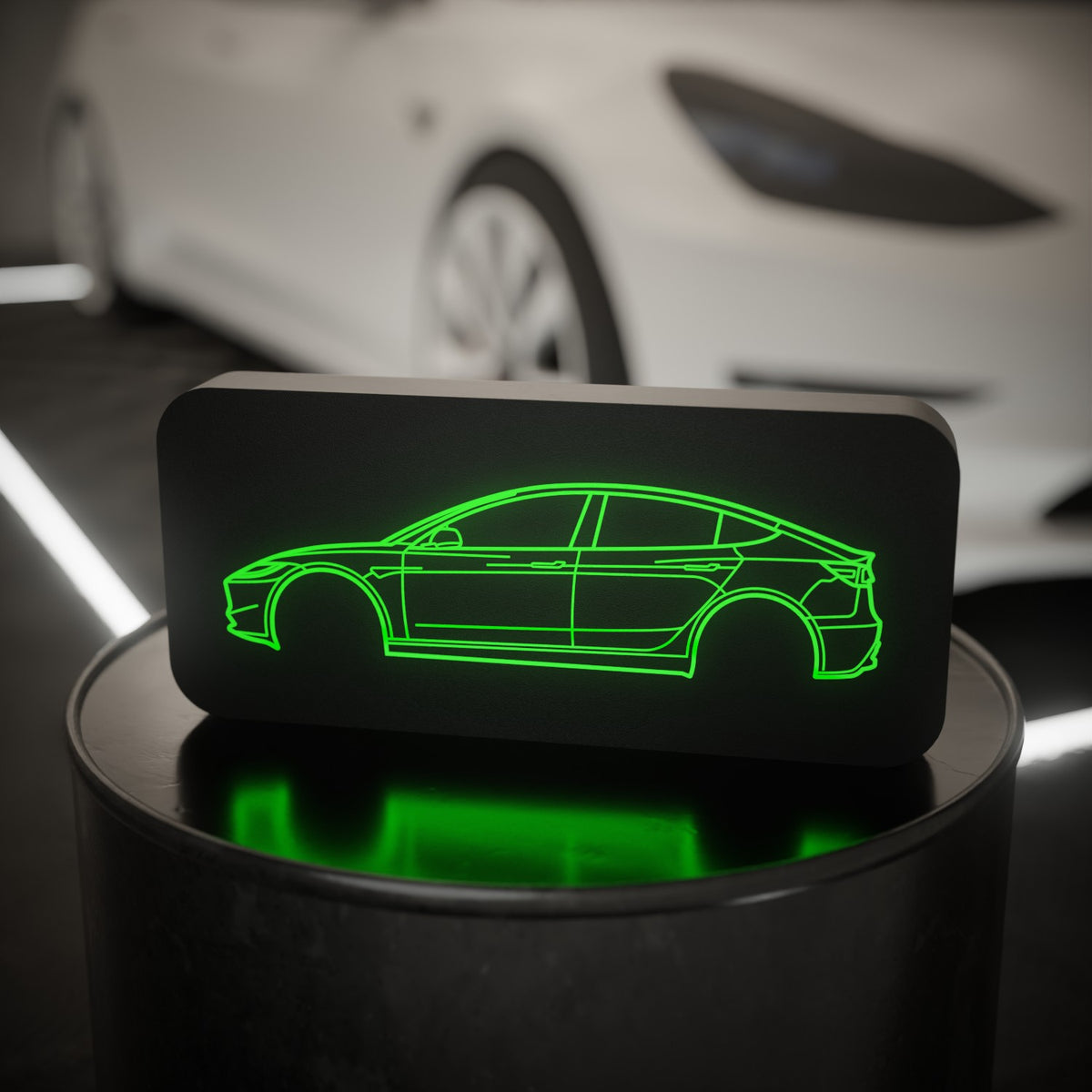 Tesla Model 3 - Svítící silueta auta CAR LOVERS
