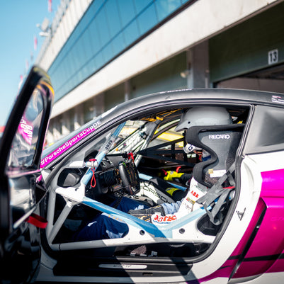 RACE TAXI - adrenalinové svezení v Porsche Cayman GT4 RS