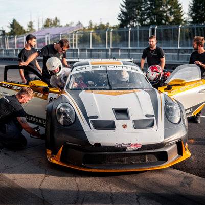 RACE TAXI - adrenalinové svezení v Porsche 911 GT3 CUP