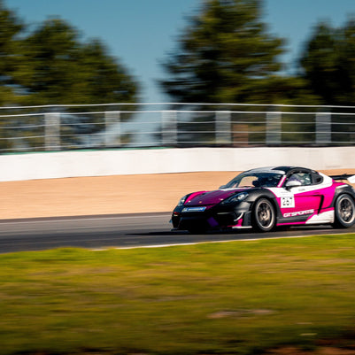 RACE TAXI - adrenalinové svezení v Porsche Cayman GT4 RS